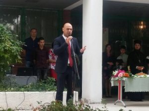 Кметът на „Тракия“ Костадин Димитров поздрави ученици и учители в района