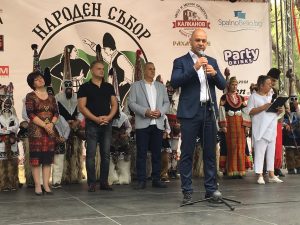 Цвета Караянчева и Костадин Димитров откриха народния събор в „Лаута”