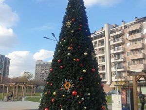 Празничната елха в „Тракия” ще грейне в сряда