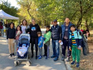 Мисия „Лаута” обедини доброволци и компании, стотици почистиха парка