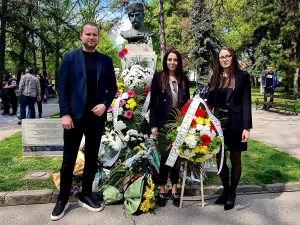 Венец в знак на признателност по повод 150 години от Априлското въстание